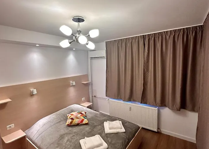 Mosilor - 3 Rooms, 2 Bathrooms Apartment