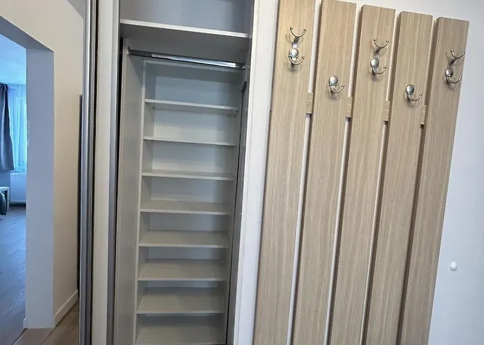 Mosilor - 3 Rooms, 2 Bathrooms Apartment