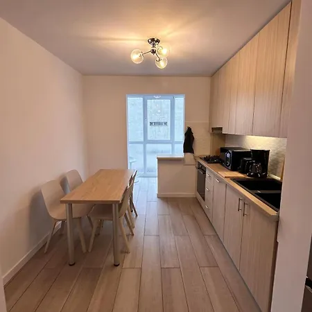 Mosilor - 3 Rooms, 2 Bathrooms Apartament Bukareszt