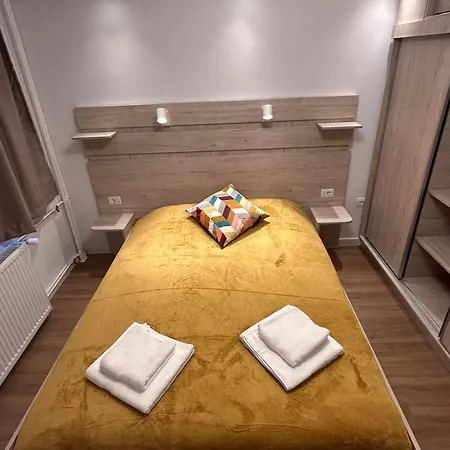 Mosilor - 3 Rooms, 2 Bathrooms *
