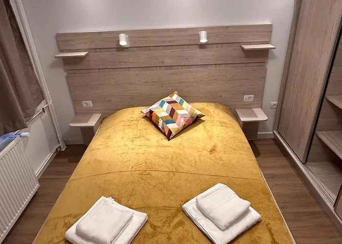 Mosilor - 3 Rooms, 2 Bathrooms *